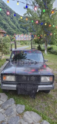 LADA (VAZ) 2107-1