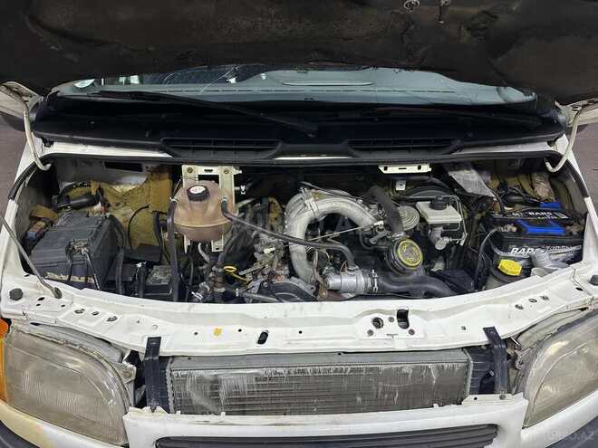 Ford Transit-8