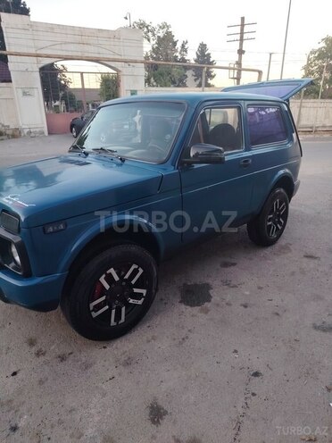 LADA (VAZ) Niva-11