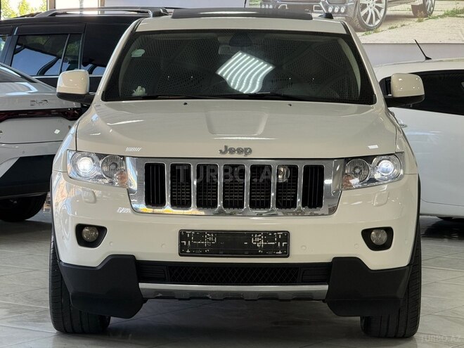 Jeep Grand Cherokee-3