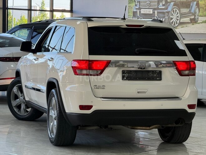 Jeep Grand Cherokee-6