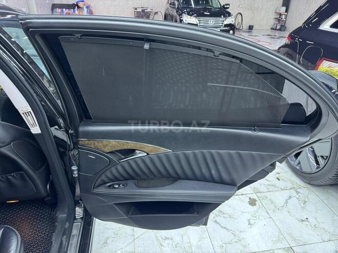Mercedes E 350 4MATIC-7