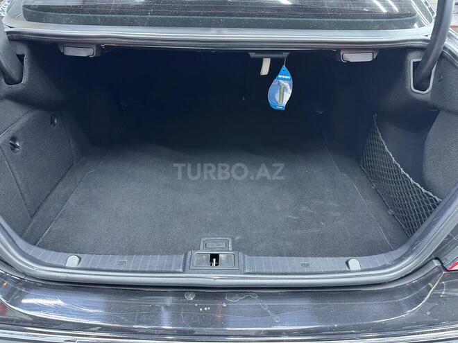 Mercedes E 350 4MATIC-8