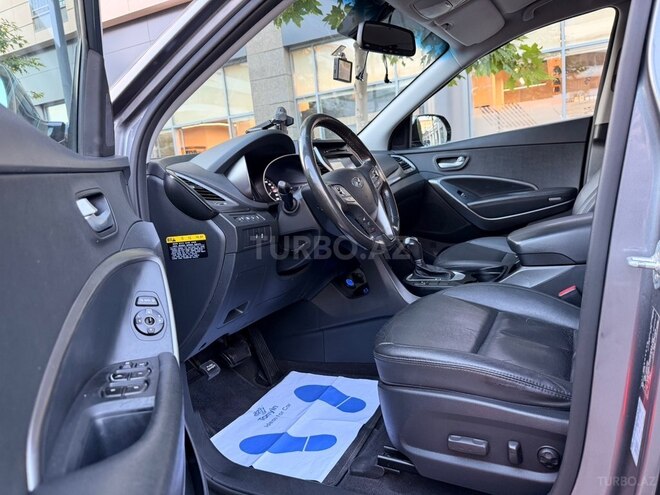 Hyundai Santa Fe-8