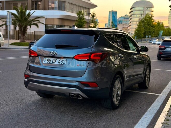 Hyundai Santa Fe-4
