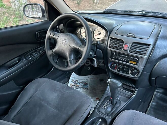Nissan Sunny-14