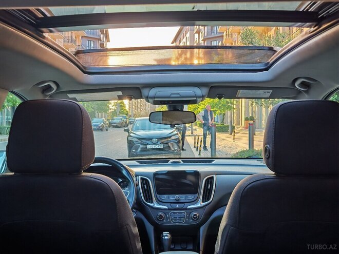 Chevrolet Equinox-12