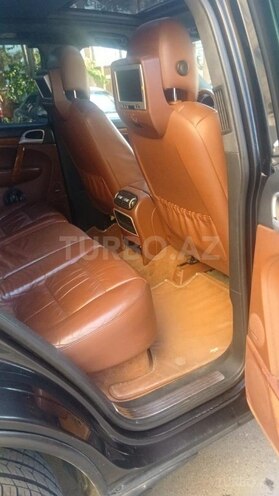 Porsche Cayenne-10