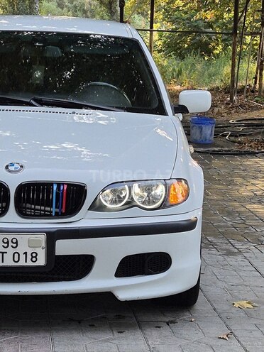 BMW 318-12