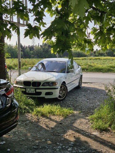 BMW 318-4