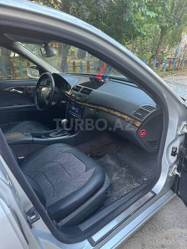 Mercedes E 220-9