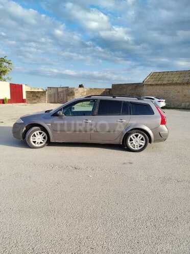 Renault Megane-6
