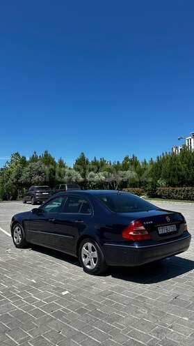 Mercedes E 240-9