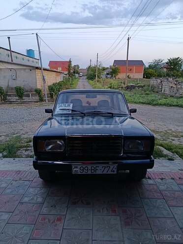 LADA (VAZ) 2107-1