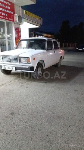 LADA (VAZ) 2107-4
