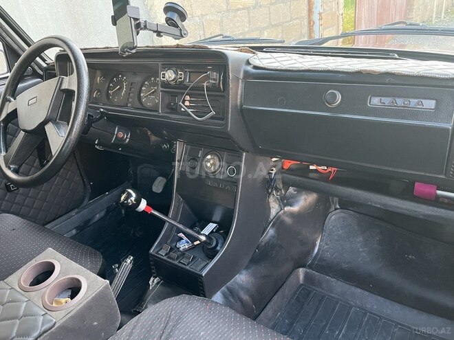 LADA (VAZ) 2107-4
