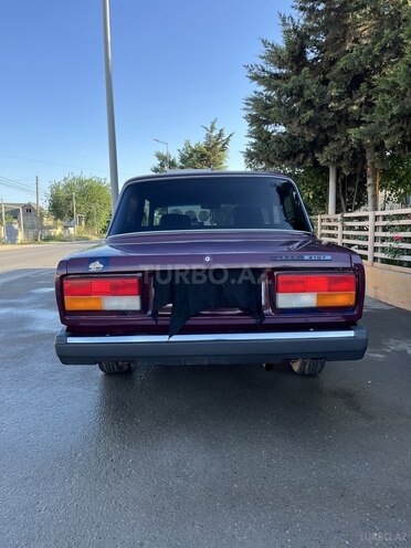 LADA (VAZ) 2107-2