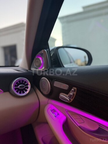 Mercedes C 300-4