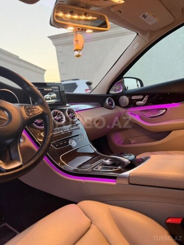 Mercedes C 300-7