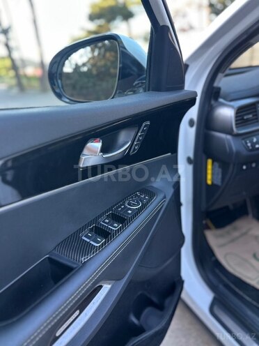 Kia Sorento-16