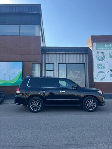 Lexus LX 570-3