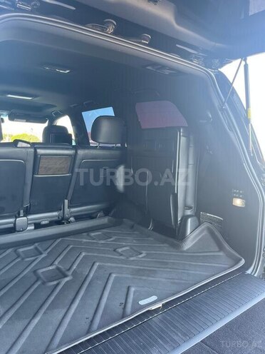 Lexus LX 570-20