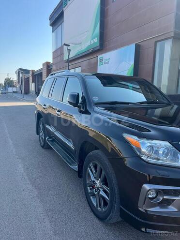 Lexus LX 570-5