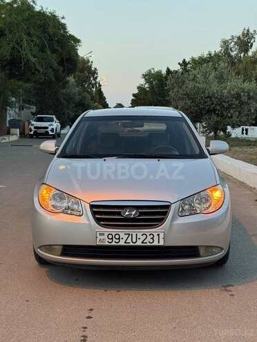 Hyundai Avante-2