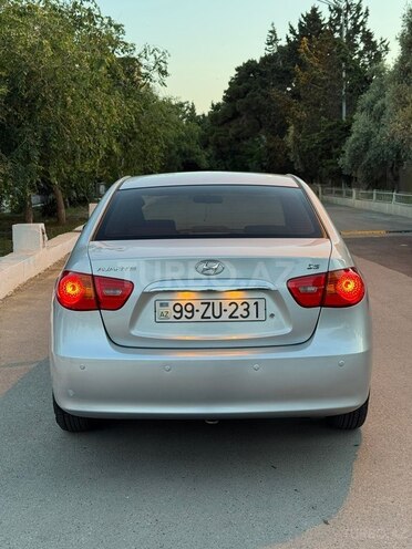 Hyundai Avante-5