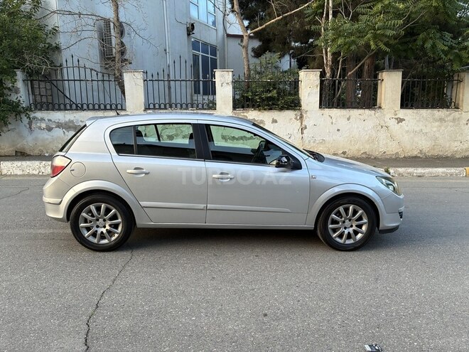 Opel Astra-8