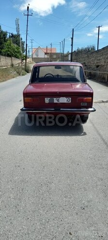 LADA (VAZ) 21011-2