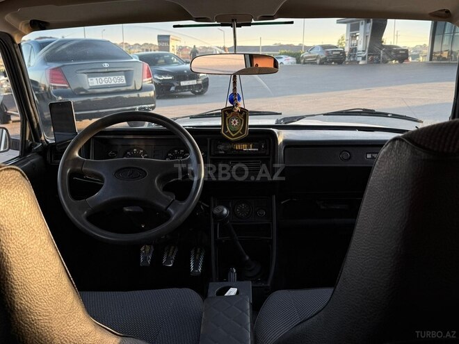 LADA (VAZ) 2107-12