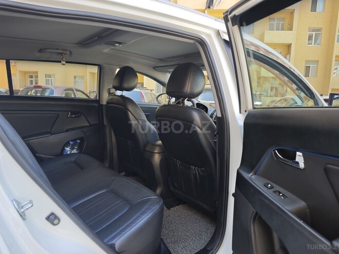 Kia Sportage-11