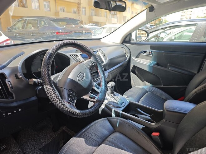 Kia Sportage-13