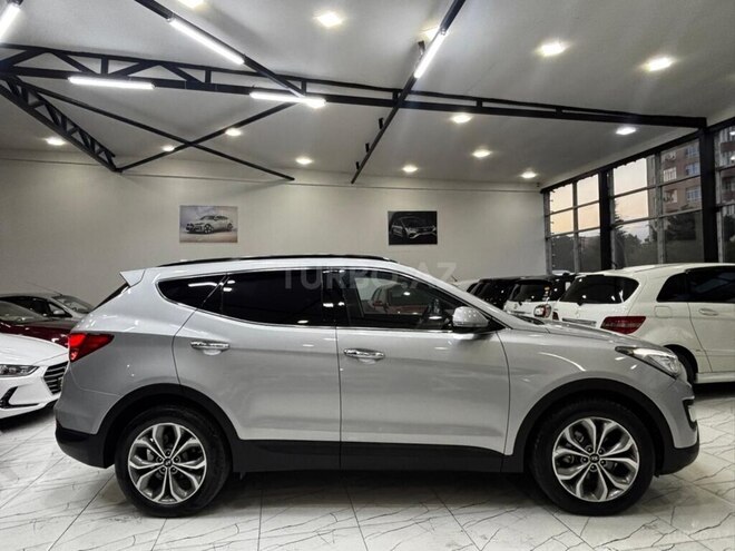Hyundai Santa Fe-4