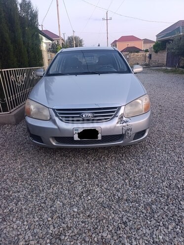 Kia Spectra-1