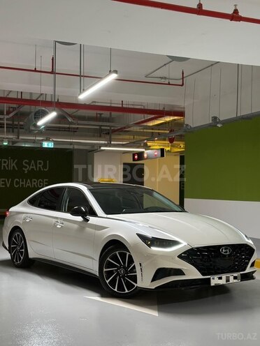 Hyundai Sonata-5