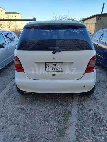 Mercedes A 160-2