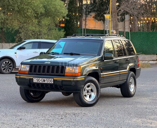 Jeep Grand Cherokee-1