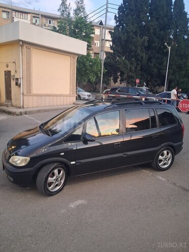 Opel Zafira-3