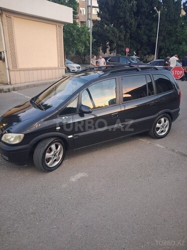 Opel Zafira-6