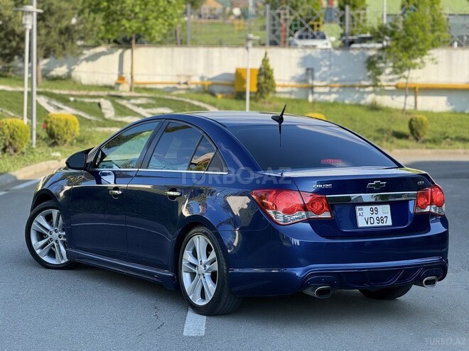 Chevrolet Cruze-5
