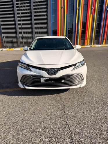 Toyota Camry-1