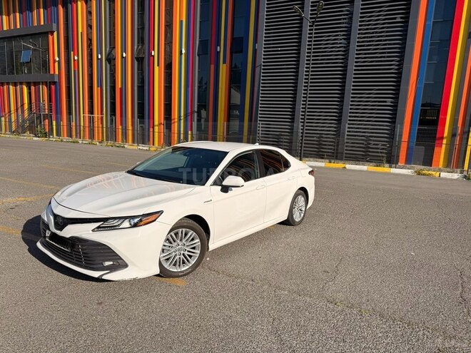 Toyota Camry-3