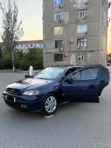 Opel Astra-14