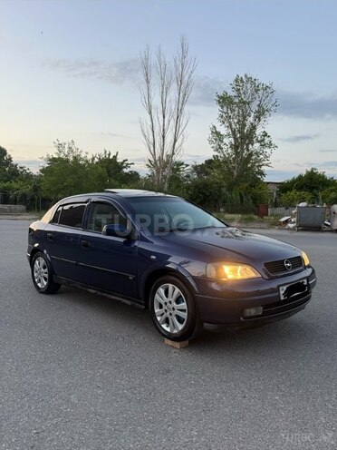 Opel Astra-1