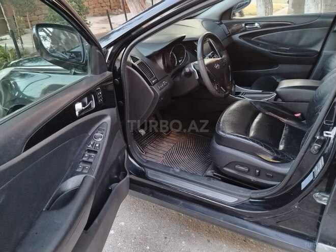 Hyundai Sonata-7
