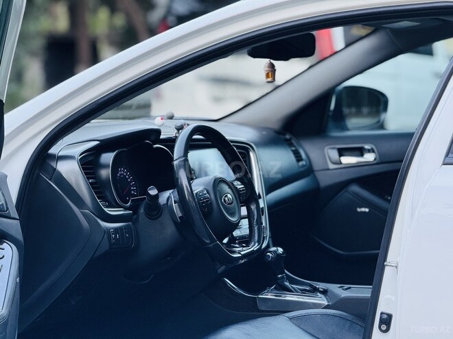 Kia Optima-10