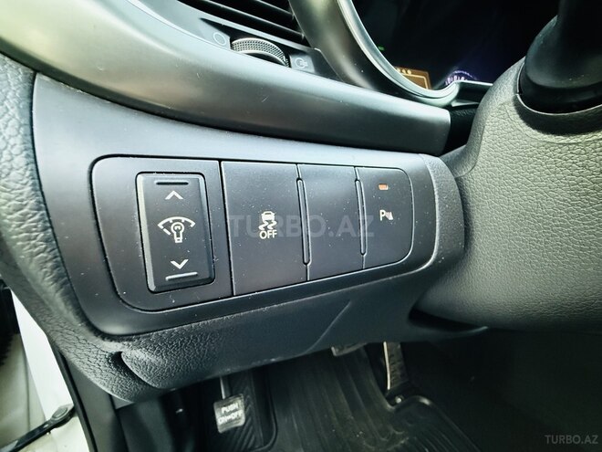Kia Optima-17
