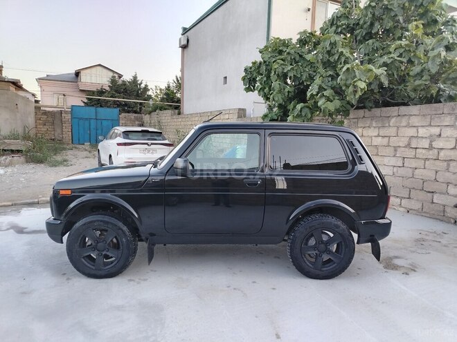LADA (VAZ) Niva-7